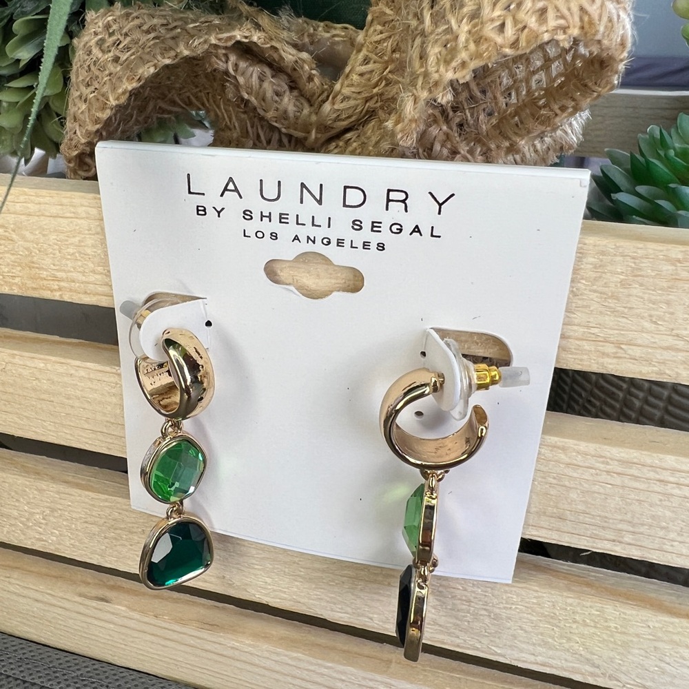 *SOLD*Laundry by Shelli Segal Gold/Emerald Huggie Drop Earrings - Picture 4 of 6